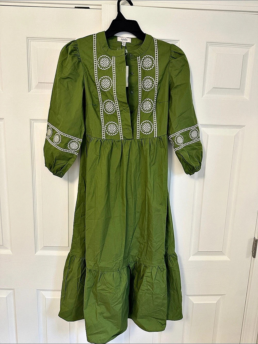 Avaya Embroidered Maxi Dress in Green Size XS NWT